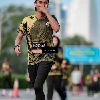 Runner Photo 6752354
