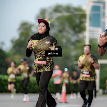 Runner Photo 6752360