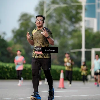 Runner Photo 6752394