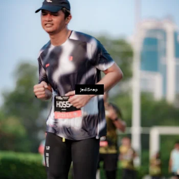 Runner Photo 6752417