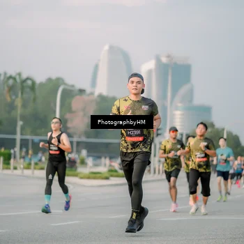 Runner Photo 6752434