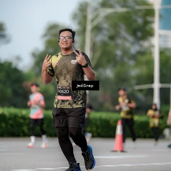 Runner Photo 6752443