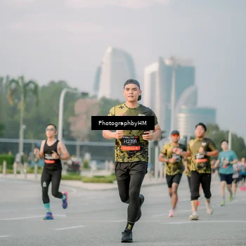Runner Photo 6752449