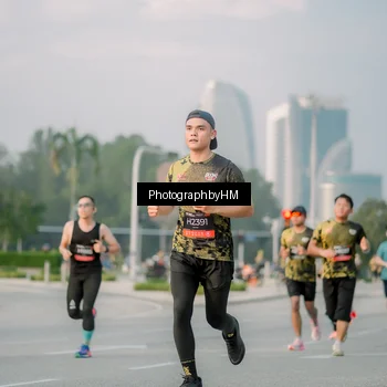 Runner Photo 6752467