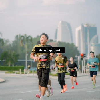 Runner Photo 6752476