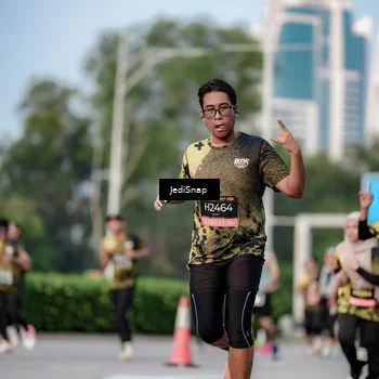 Runner Photo 6752498