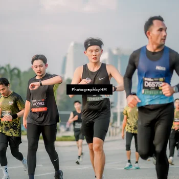 Runner Photo 6752540
