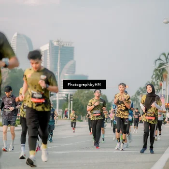 Runner Photo 6752597