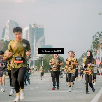 Runner Photo 6752606