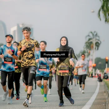 Runner Photo 6752624