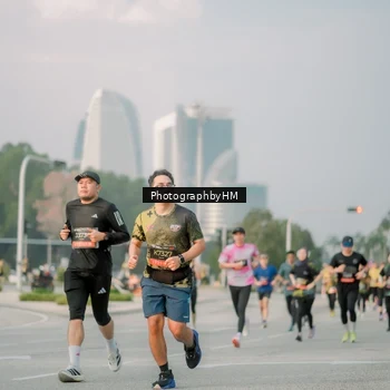 Runner Photo 6752705