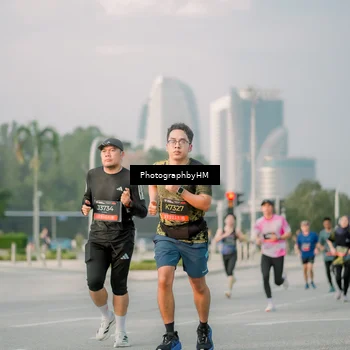 Runner Photo 6752730