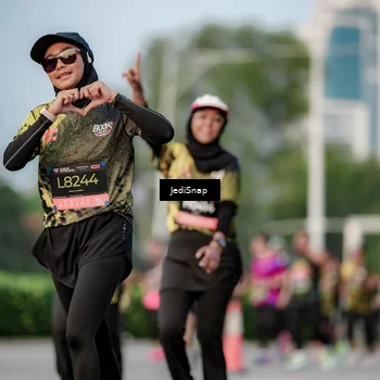 Runner Photo 6752752