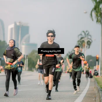 Runner Photo 6752769