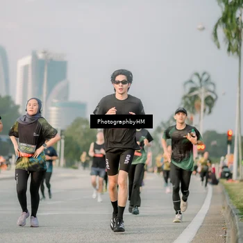 Runner Photo 6752772