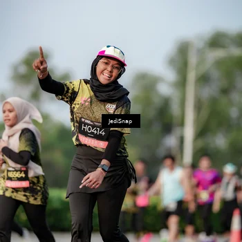 Runner Photo 6752958