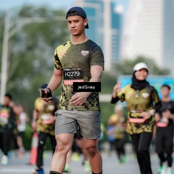 Runner Photo 6752967