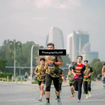 Runner Photo 6752999