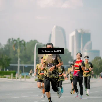 Runner Photo 6753003
