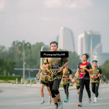 Runner Photo 6753021