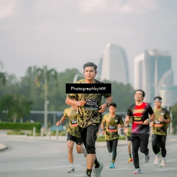 Runner Photo 6753023