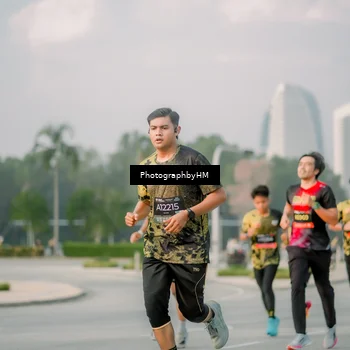 Runner Photo 6753027