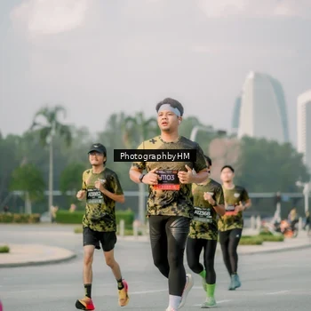Runner Photo 6753066
