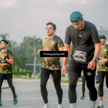 Runner Photo 6753089