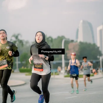 Runner Photo 6753135