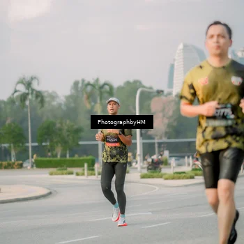 Runner Photo 6753173