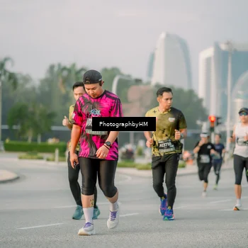 Runner Photo 6753184