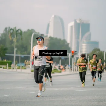 Runner Photo 6753208