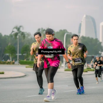 Runner Photo 6753213