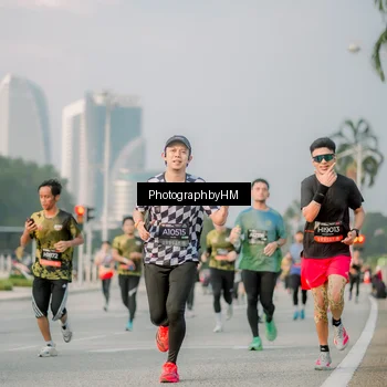Runner Photo 6753236