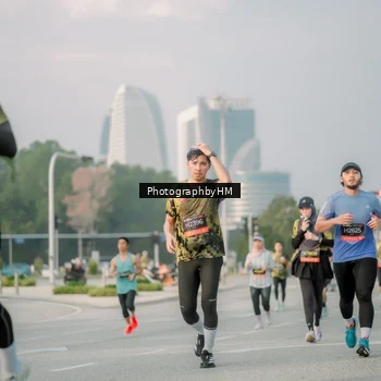 Runner Photo 6753272