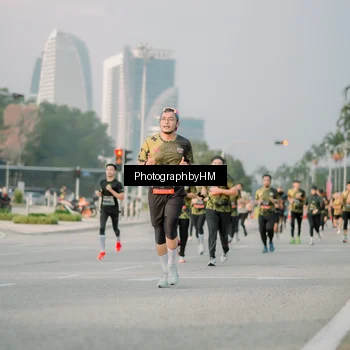 Runner Photo 6753298