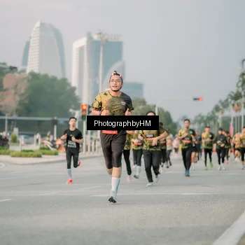 Runner Photo 6753301
