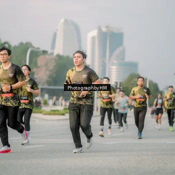 Runner Photo 6753343