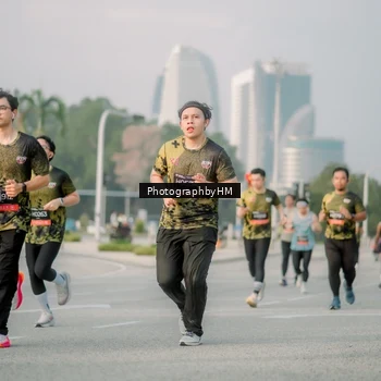 Runner Photo 6753346