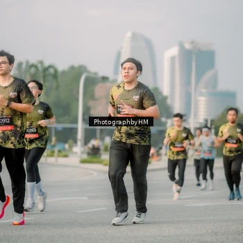 Runner Photo 6753353