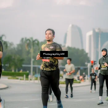 Runner Photo 6753397