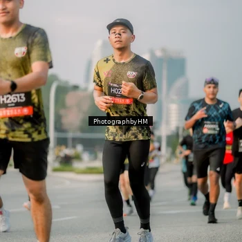 Runner Photo 6753419