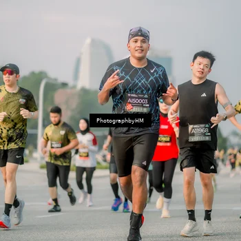 Runner Photo 6753430