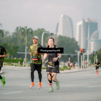 Runner Photo 6753444