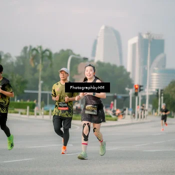 Runner Photo 6753448