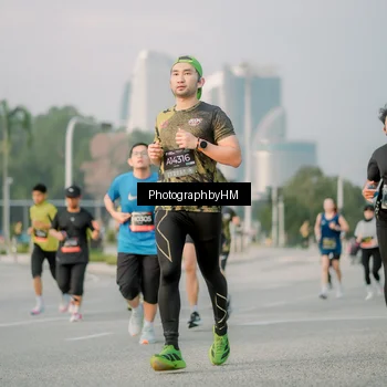 Runner Photo 6753497