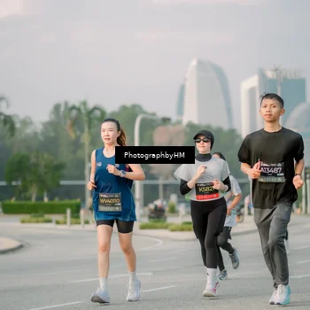Runner Photo 6753521