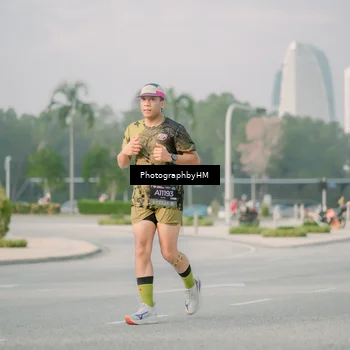 Runner Photo 6753570