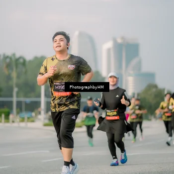 Runner Photo 6753577