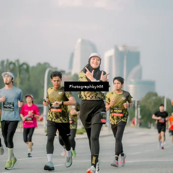 Runner Photo 6753592